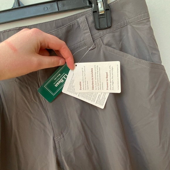 LL Bean No Fly Zone Cargo Pant NWT - Picture 3 of 10